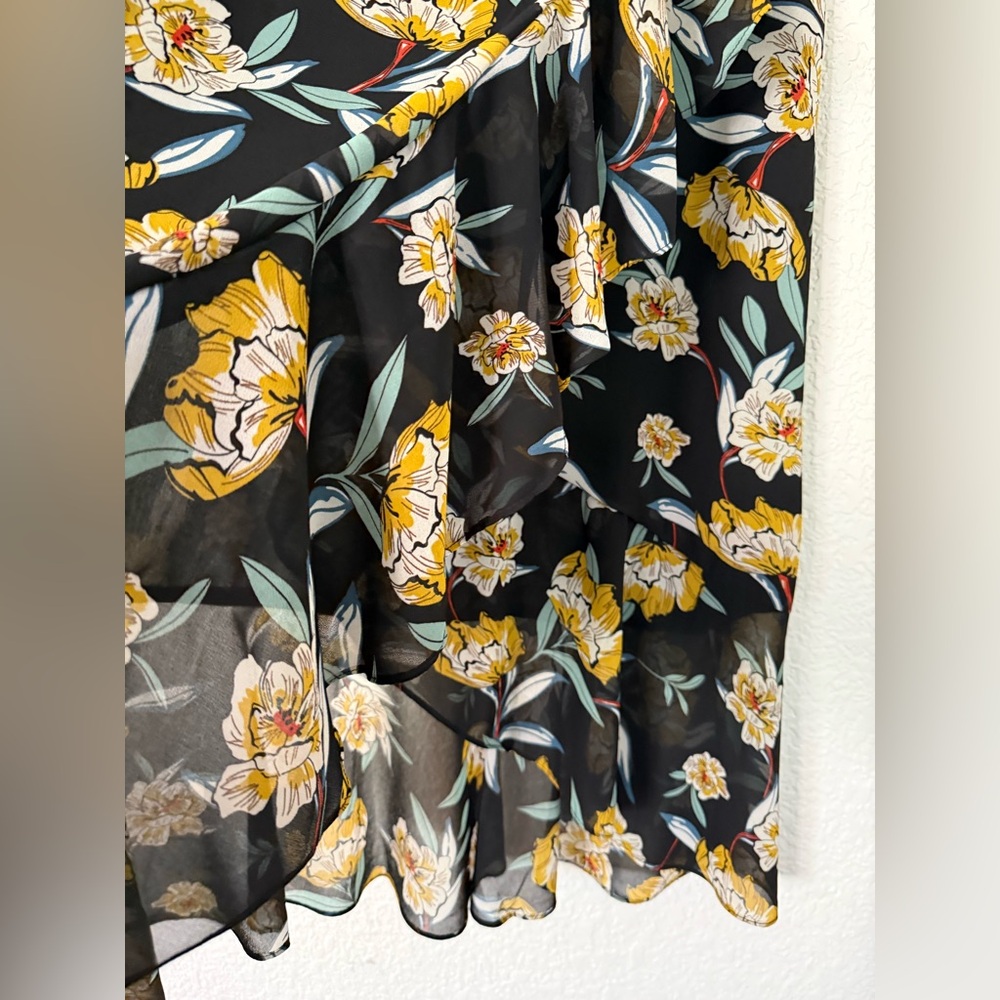 Tronjori Floral Wrap Midi Skirt in Black‎ and Yellow - Picture 3 of 10